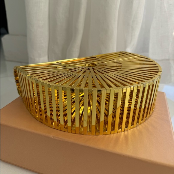 Cult Gaia ARK Mini Gold-tone Clutch - Picture 4 of 8